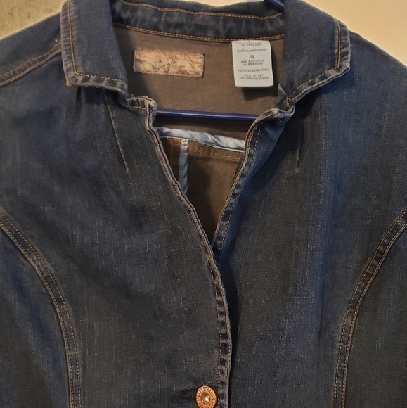 Ladies size L levis jean jacket - Picture 8 of 10